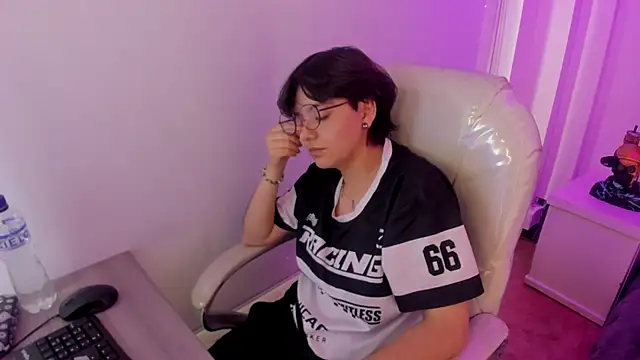 Nathaly_ds' Live XXX Chat