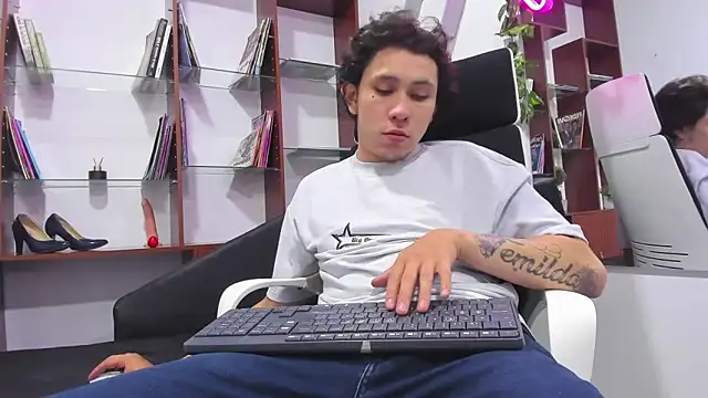 Fer_And_Tonny 라이브 XXX 채팅