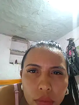 Chatroom XXX en direct de Daniela_Cruz_