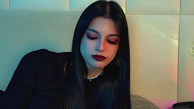 BeverlyMost's Live XXX Chat