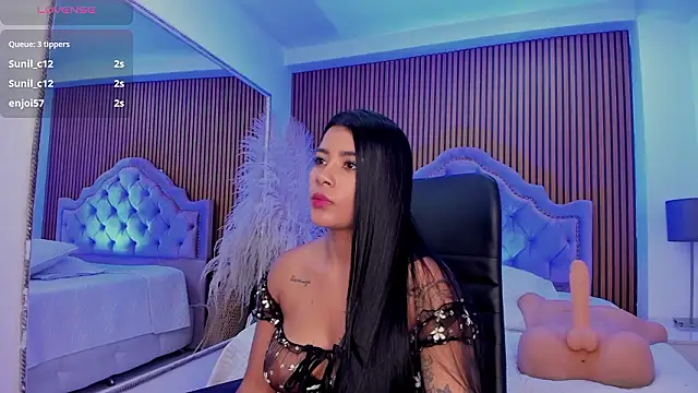 SelenaStonne's Live XXX Chat