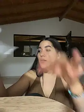 Chatroom XXX en direct de Nhefertary