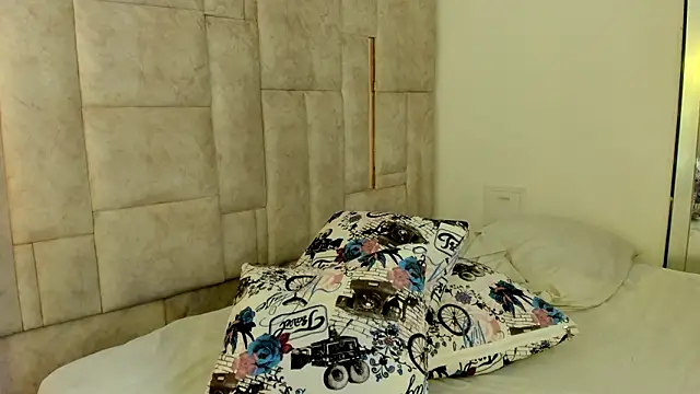 Онлайн чат XXX DianneVega