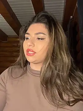 IvyDesire's Live XXX Chat