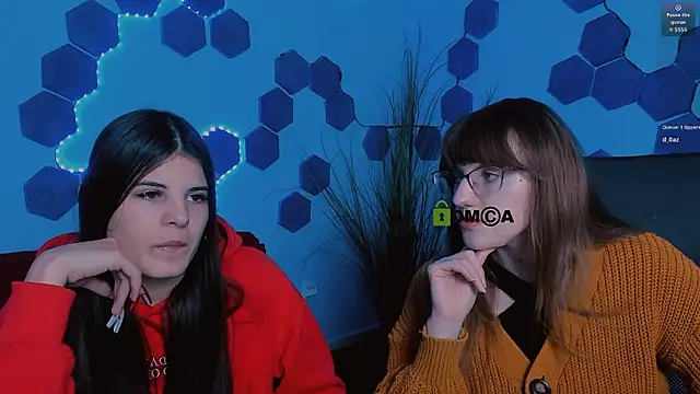 Онлайн чат XXX lizzie_boom_