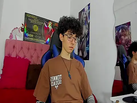 Syriussz: απευθείας συνομιλία ΧΧΧ