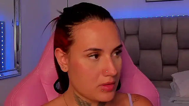 Chat +18 de Susan-Sweet-7 ao vivo