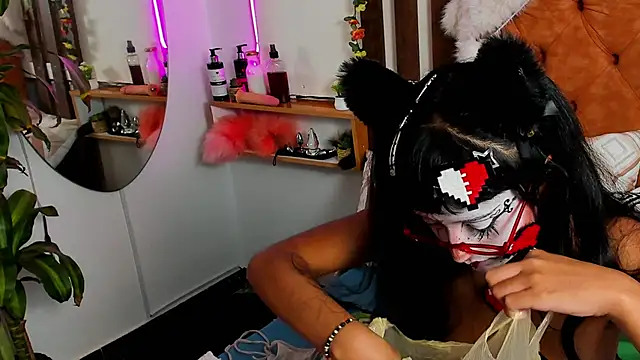 XXX chat uživo modela MeowMota_