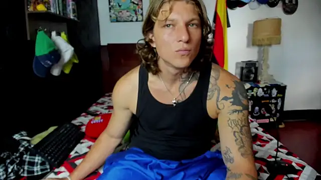 Онлайн чат XXX Tom_Krakow