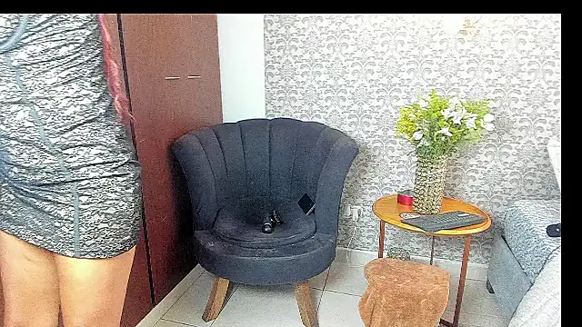 mabelsaravia's Live XXX Chat