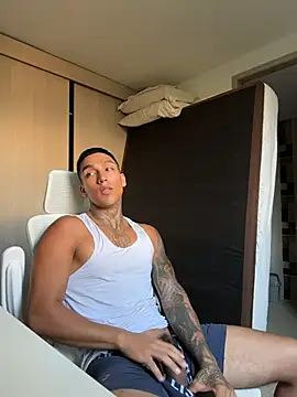 sendfer: онлайн-секс-чат