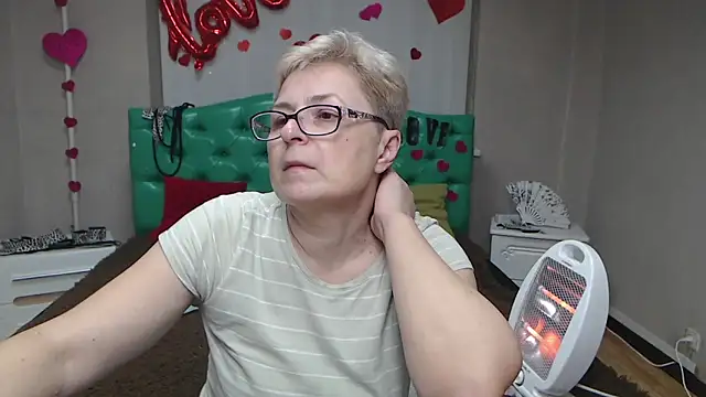 Czat XXX na żywo – EmiliaGree