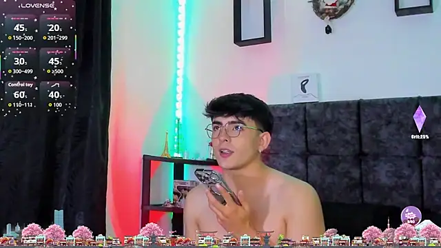 nolan_twink1 Live XXX Chat