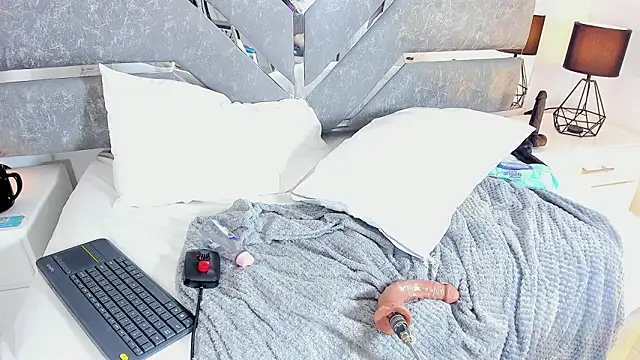 Czat XXX na żywo – Slut_Milf_