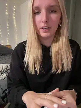 AnnyBelleX 现场XXX聊天