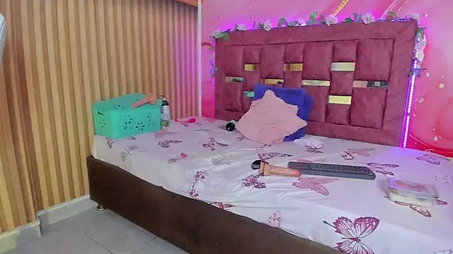 scarlett__evans_ Show in webcam