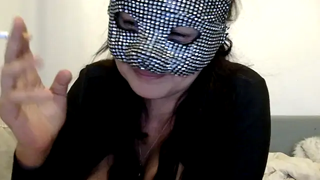 beurette_sahara's Live XXX Chat