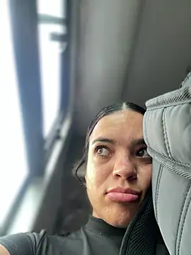 Czat XXX na żywo – JuanitaMore01