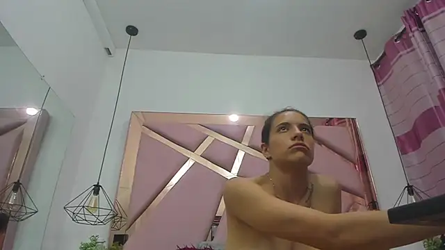 Czat XXX na żywo – MiaCours