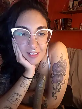 Melinerd Chat XXX live