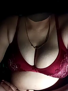 Czat XXX na żywo – 01Mona