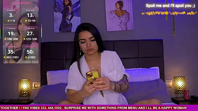 Онлайн чат XXX KcassieeK