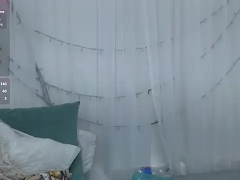 ninaa_fox Chat XXX live