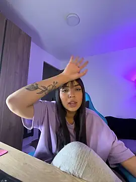 Онлайн чат XXX Nicole_Ss