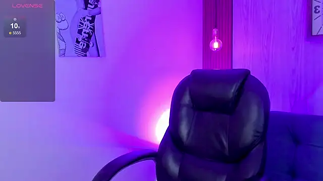 Živý XXX chat miah_connor