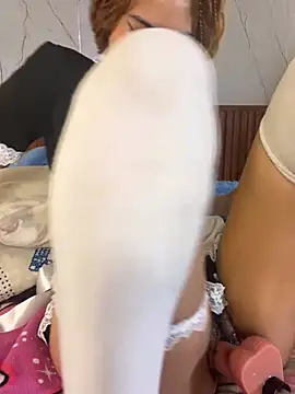 Eva_Feller69 Adlı Modelin Canlı XXX Sohbeti