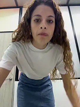 Онлайн чат XXX alana15