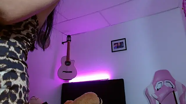 Онлайн чат XXX Miss_cand7