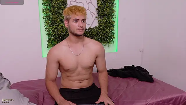 Chat XXX ao vivo de KaelSwitch