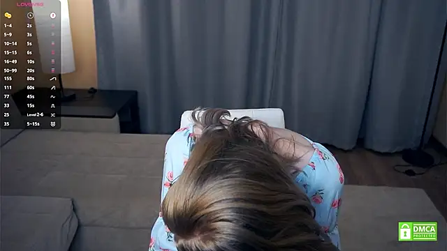 Chat +18 de ToyaPletz ao vivo