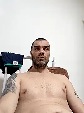 Czat XXX na żywo – DOMINATOR_SIR-MASTER