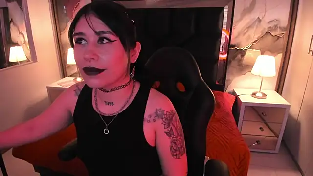 SusanVilla 라이브 XXX 채팅