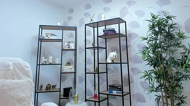 Chat +18 de Smileyelyourgf ao vivo