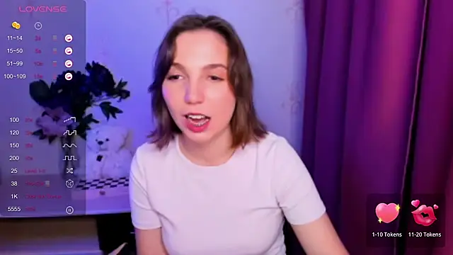 KindHazelHere_'s Live XXX Chat