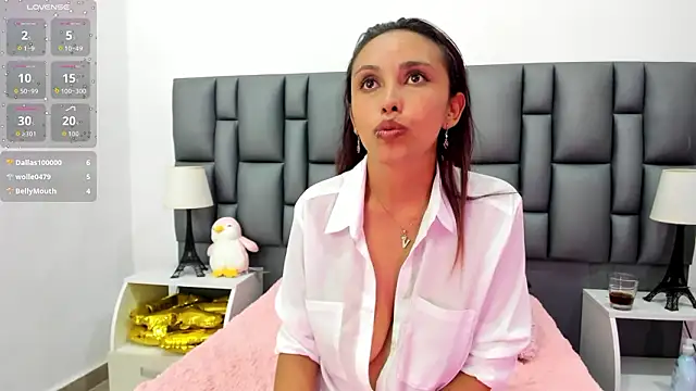 Онлайн чат XXX valeriasweet_