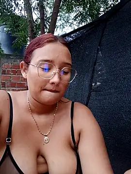 young_dairy01: απευθείας συνομιλία ΧΧΧ