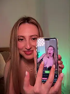 Eva_Ryen Live XXX-chat