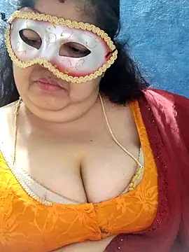 tamilthanushri Adlı Modelin Canlı XXX Sohbeti