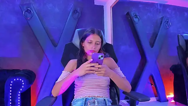 Chat XXX ao vivo de Agathaargent_