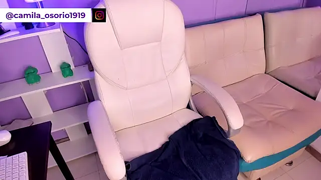 Онлайн чат XXX Camiila_Osorio