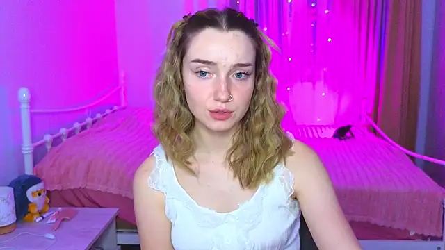 Онлайн чат XXX Wild_Sophie_