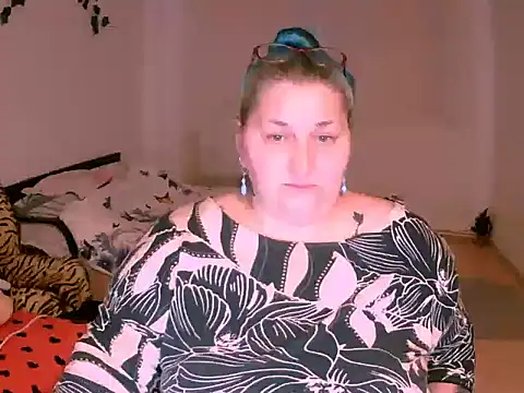 Chat XXX en directo de BlondyBigBoobs