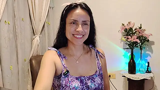 Bella_Exhibition Obrolan Langsung XXX