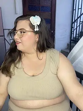 Chat +18 de Kitty_Bms_ ao vivo