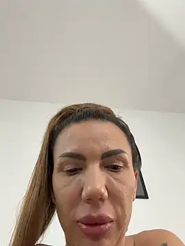 Chat +18 de Missolevelvet ao vivo