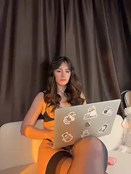 Онлайн чат XXX itssophiie